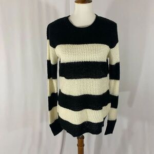 Joe Fresh Chunky Knit Crewneck Sweater